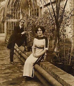 Zona Vevey and Max Erand. Source: http://footlightnotes.tumblr.com/post/39830711458/husband-and-wife-max-erard-and-zona-vevey